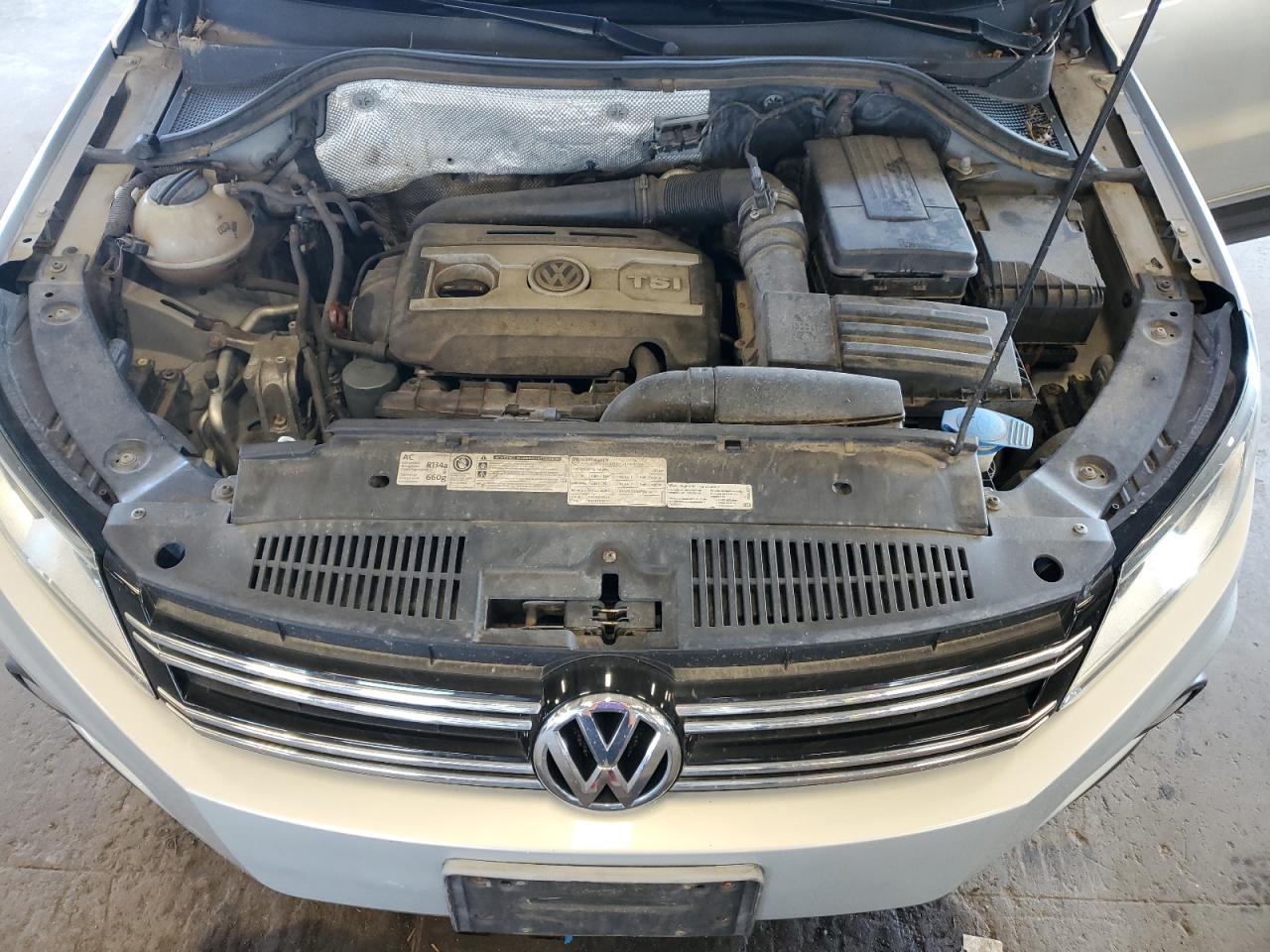 2012 Volkswagen Tiguan S VIN: WVGAV7AX9CW534833 Lot: 61340624