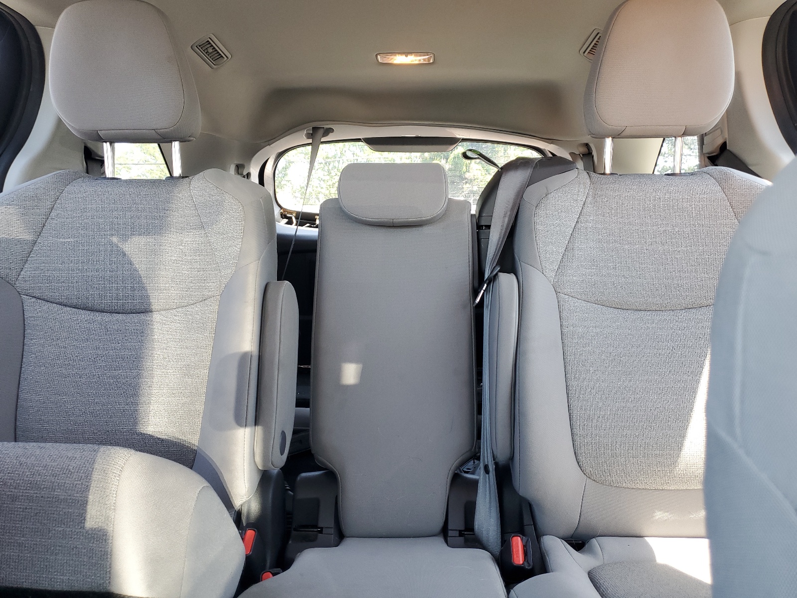 5TDKRKEC5NS107241 2022 Toyota Sienna Le