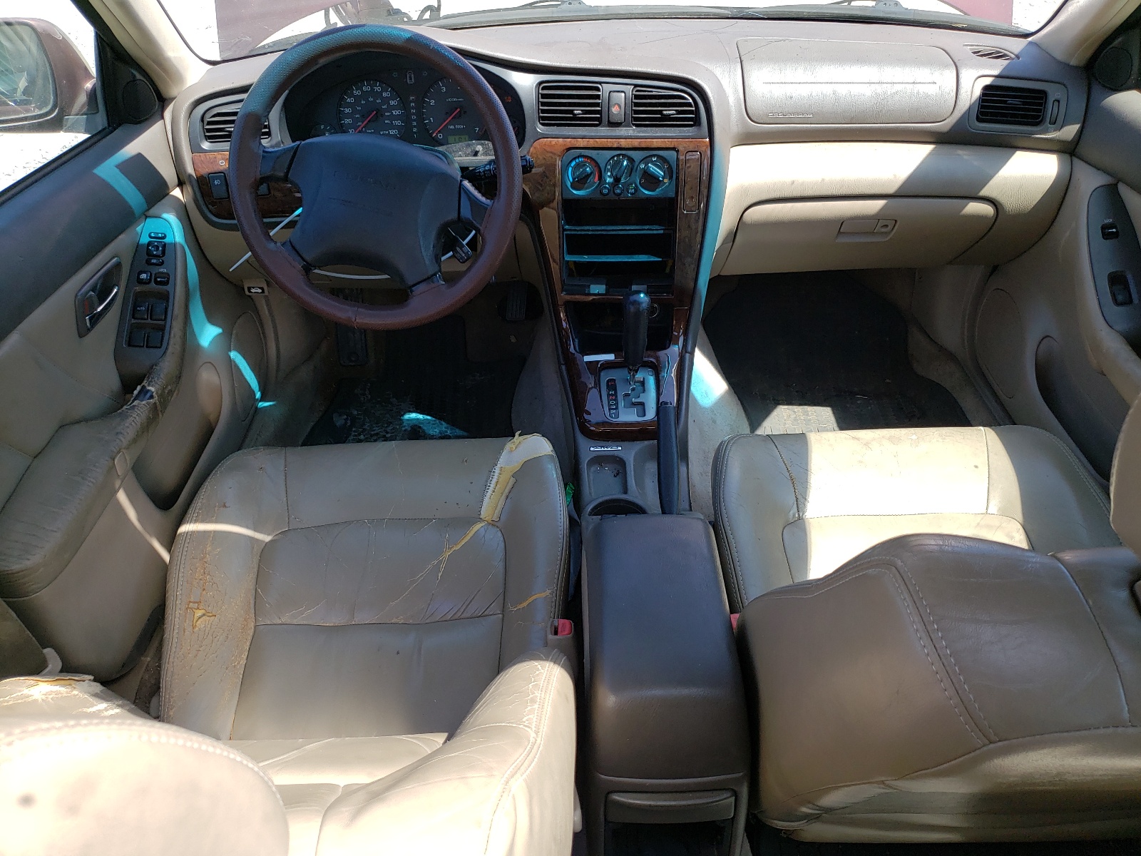 4S3BH6866Y7602580 2000 Subaru Legacy Outback Limited