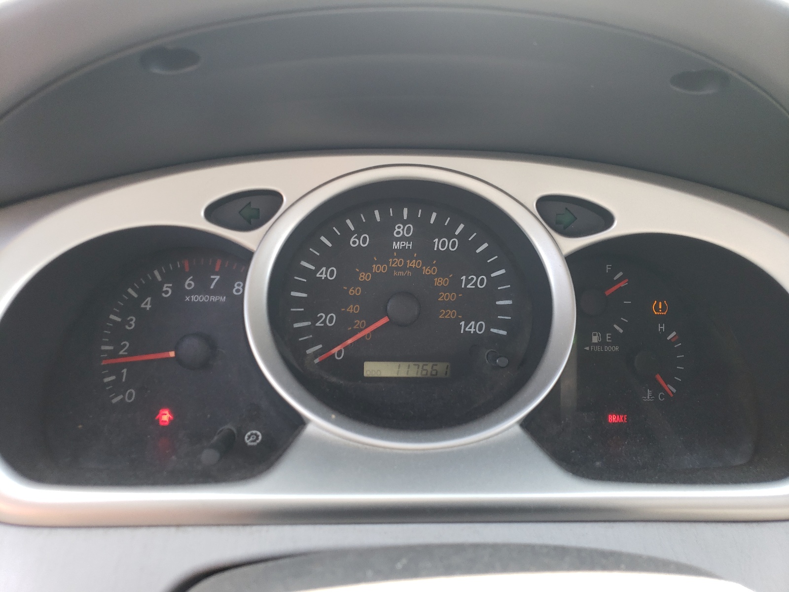 JTEEP21A050115270 2005 Toyota Highlander Limited