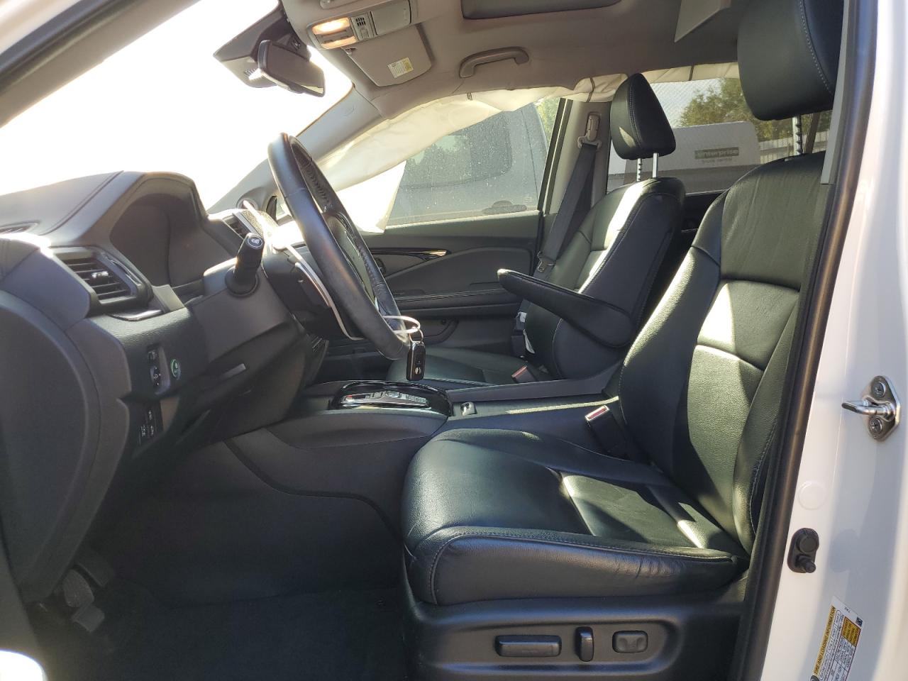 2018 Honda Pilot Touring VIN: 5FNYF6H94JB003526 Lot: 63622494