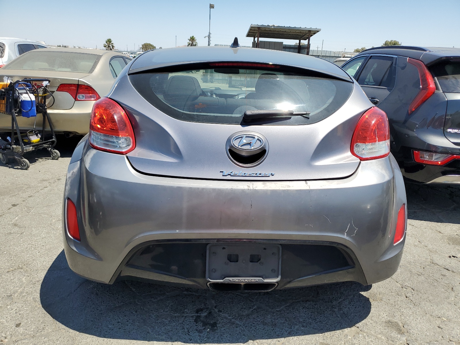 2012 Hyundai Veloster vin: KMHTC6AD4CU066570