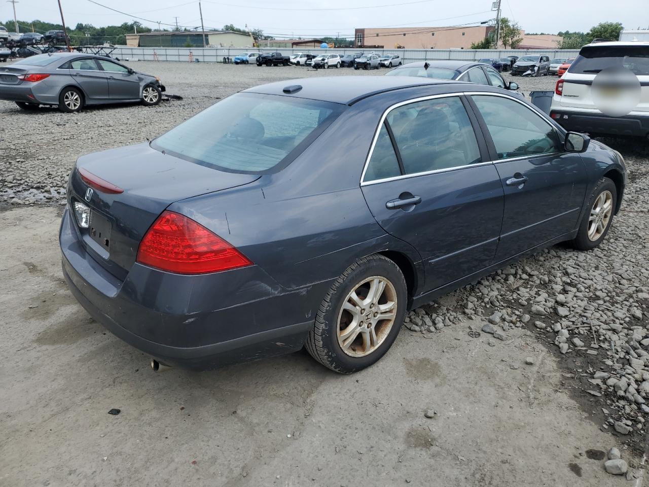 2007 Honda Accord - Image 3