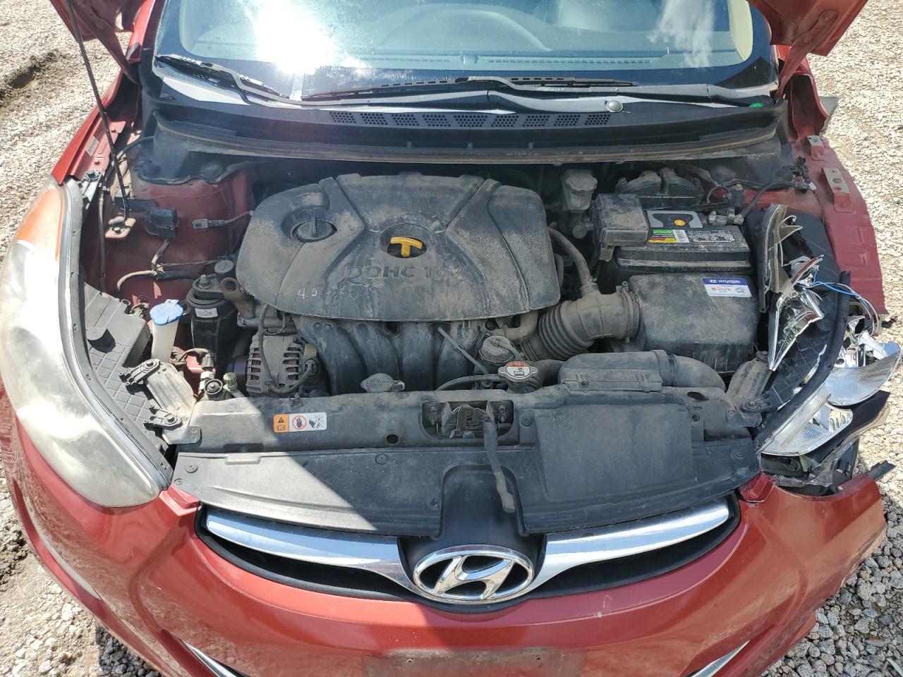 2012 Hyundai Elantra - Image 12