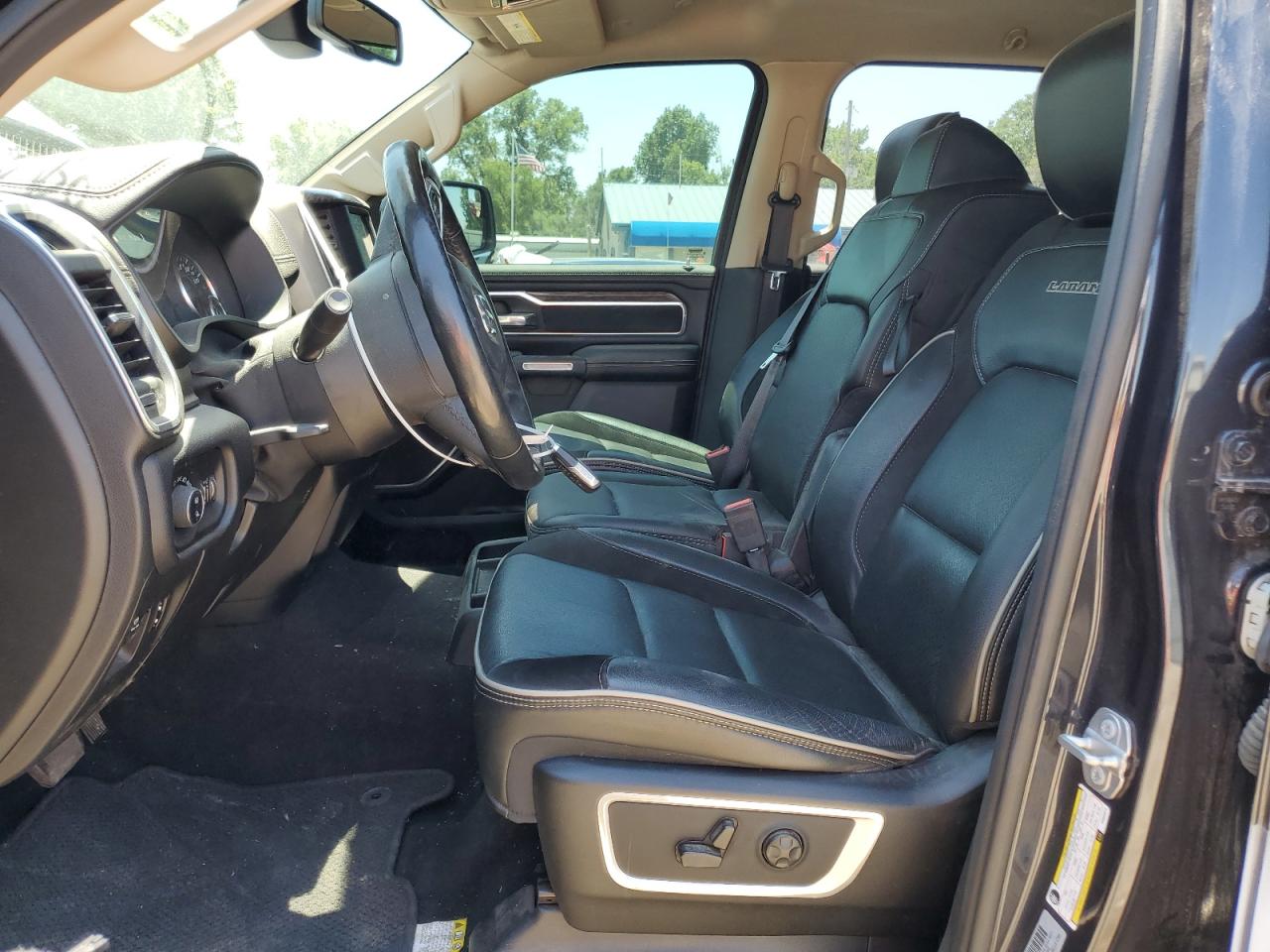 2019 Ram 1500 Laramie VIN: 1C6SRFJT3KN654871 Lot: 62147254