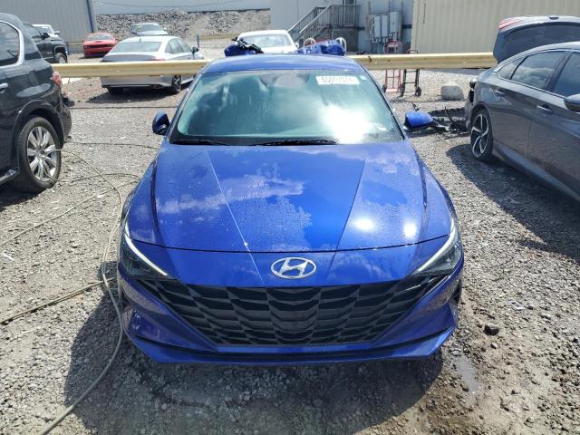  HYUNDAI ELANTRA 2023 Синий