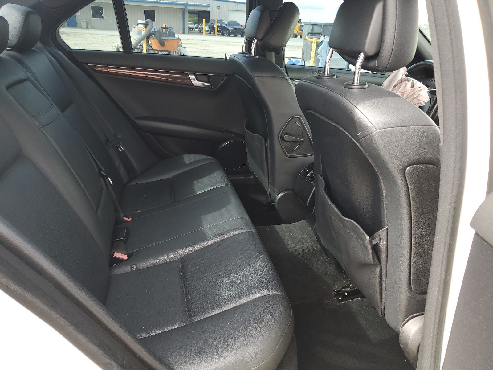 WDDGF5EB7AR128288 2010 Mercedes-Benz C 300