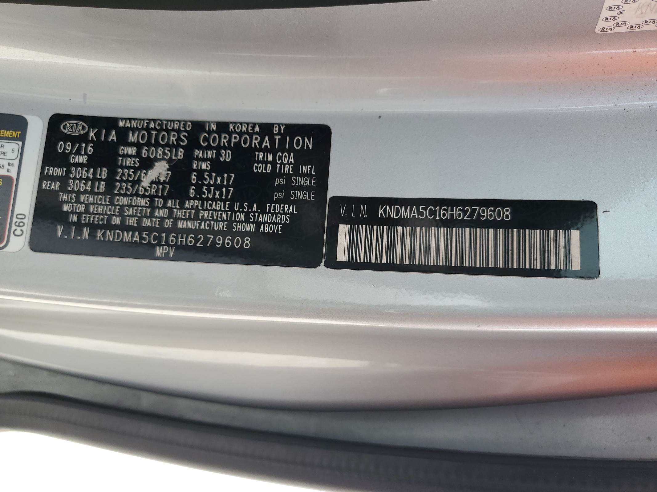 KNDMA5C16H6279608 2017 Kia Sedona L