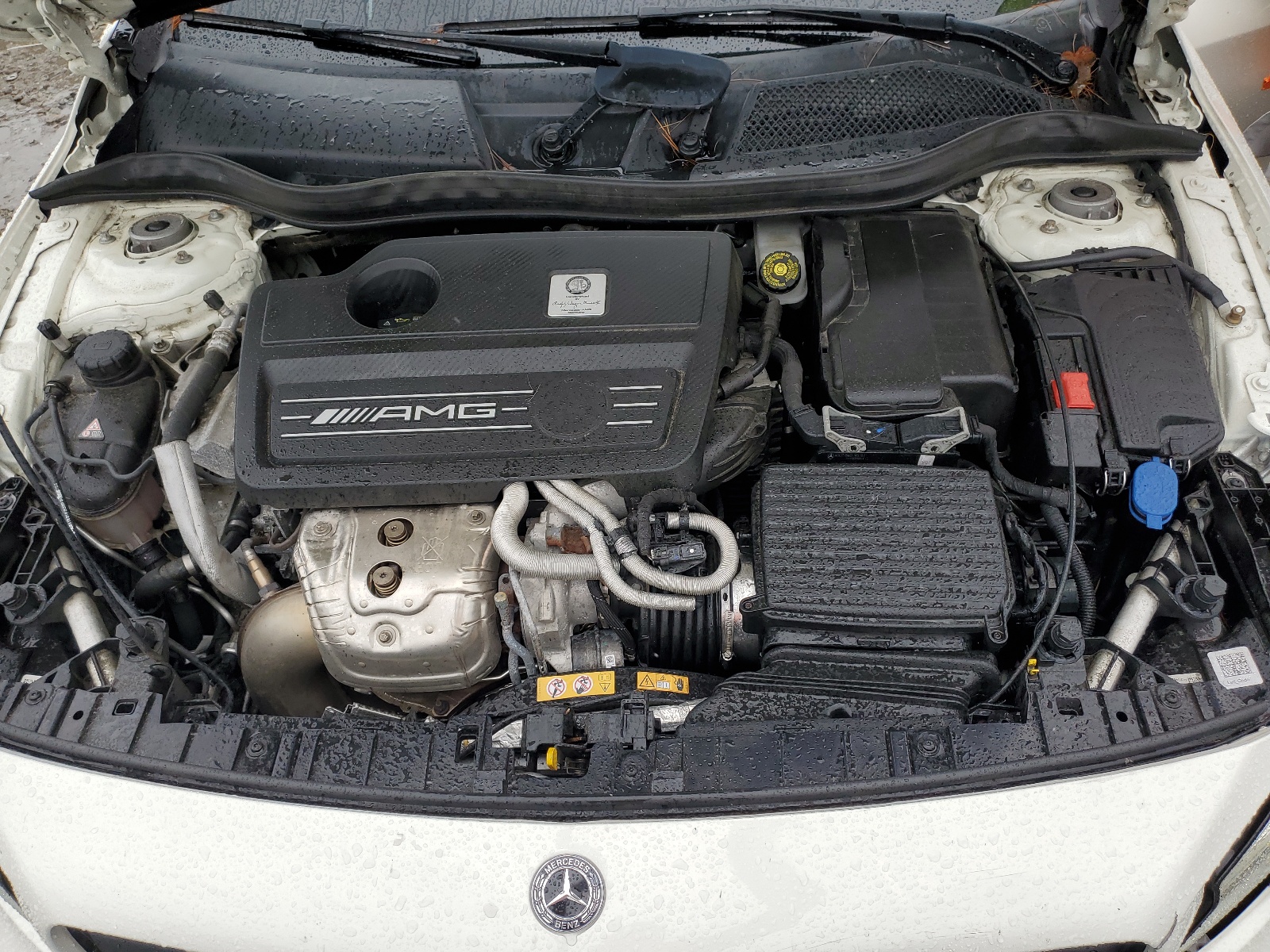 WDDTG5CBXJJ424998 2018 Mercedes-Benz Gla 45 Amg