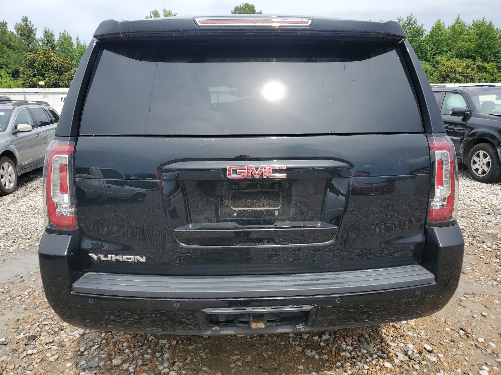 1GKS2BKC1HR403079 2017 GMC Yukon Slt