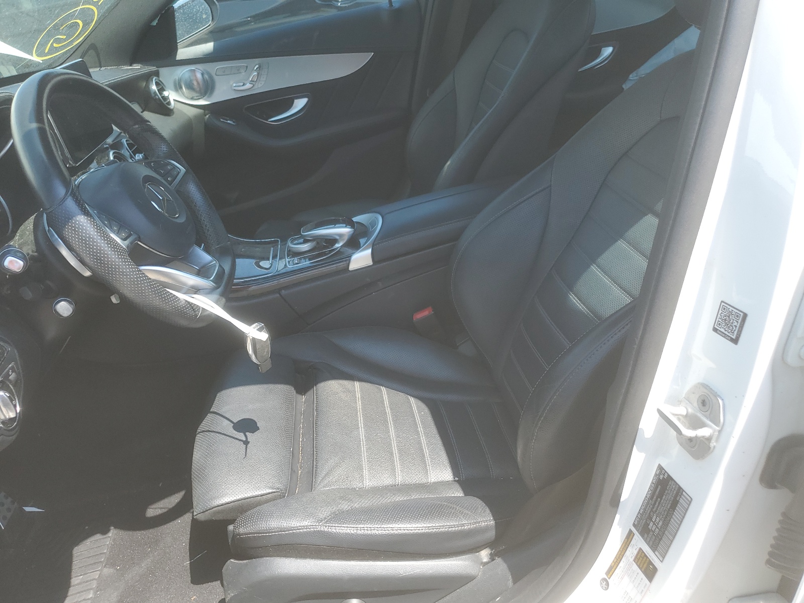 55SWF4JB9GU104030 2016 Mercedes-Benz C 300