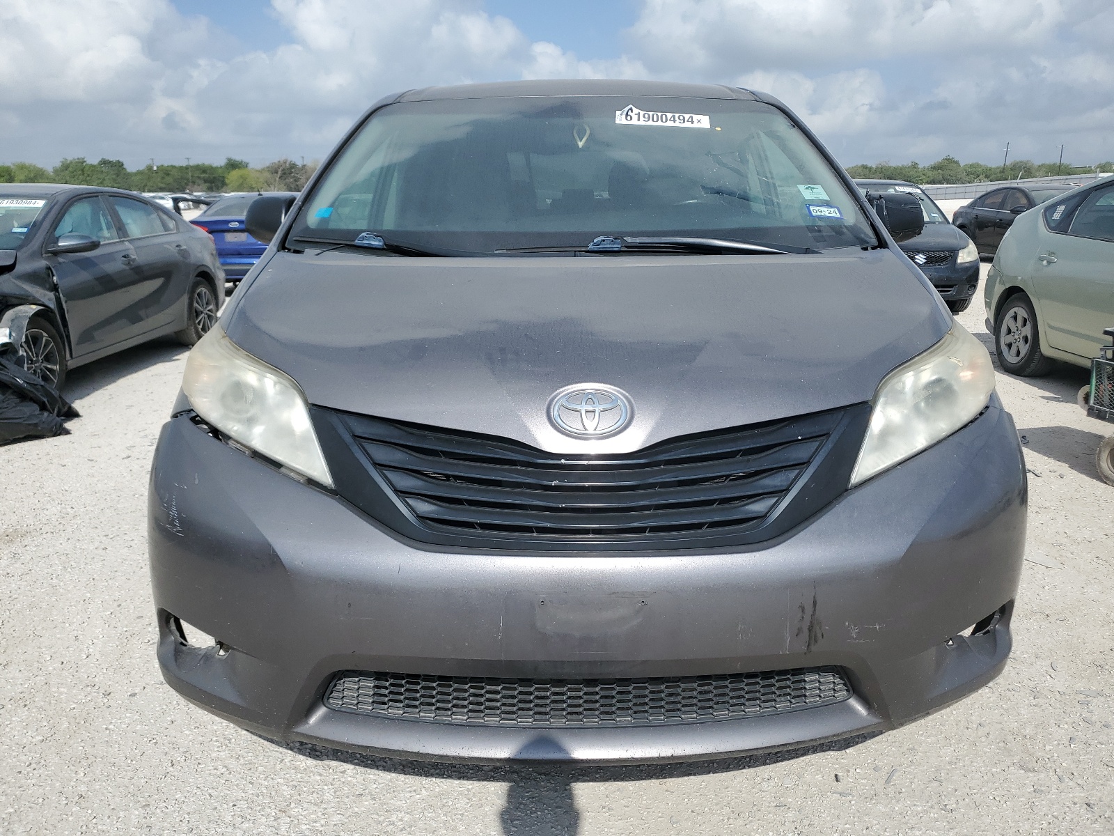 2017 Toyota Sienna vin: 5TDZZ3DC9HS766725