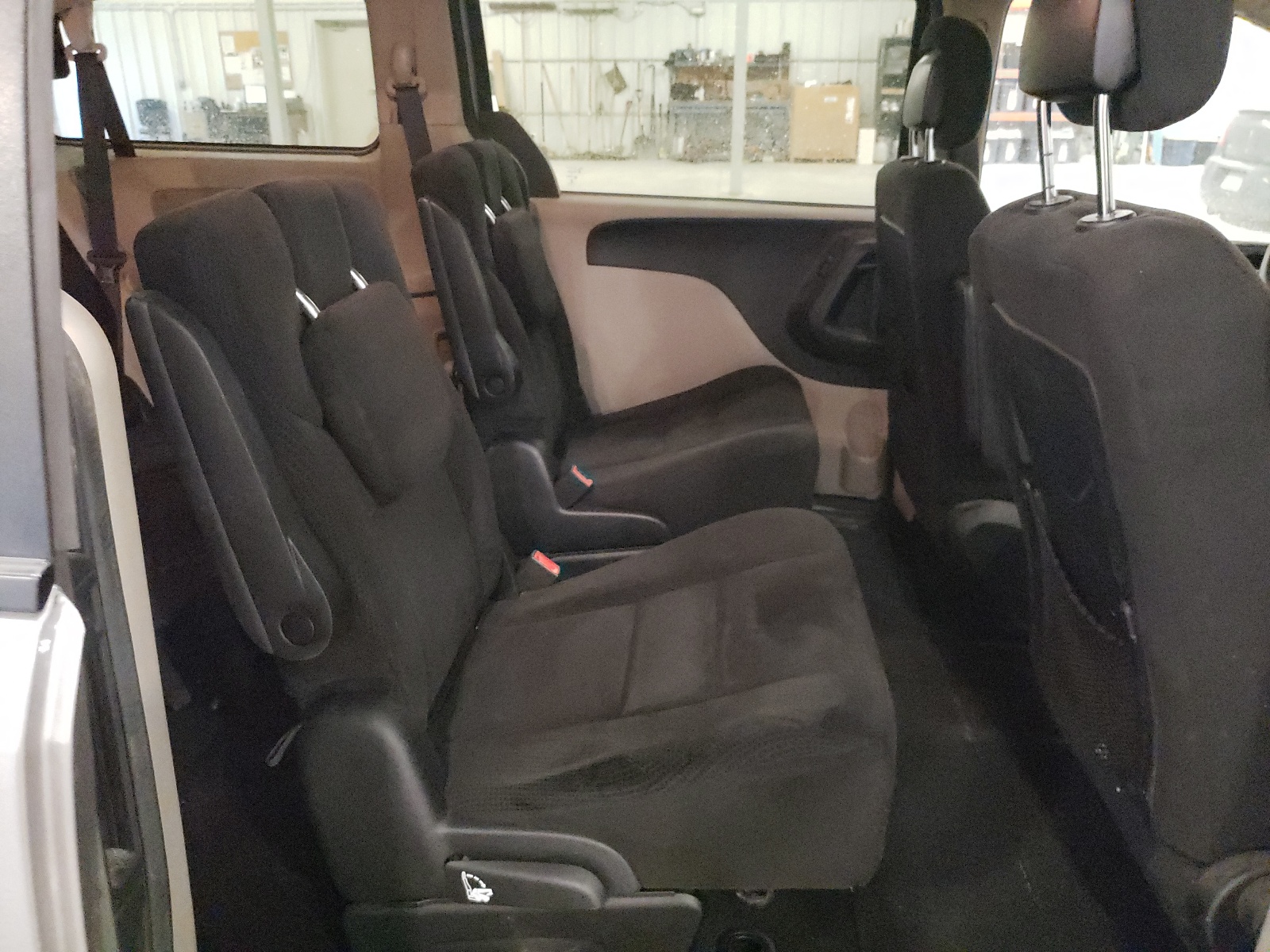 2C4RDGCG5FR748061 2015 Dodge Grand Caravan Sxt