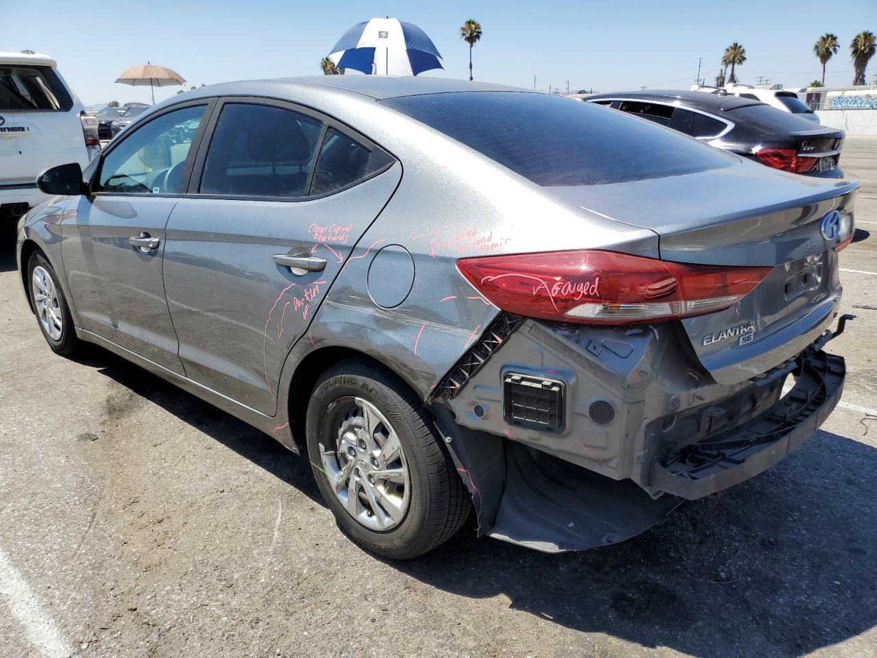 KMHD74LF0JU573314 2018 HYUNDAI ELANTRA - Image 2