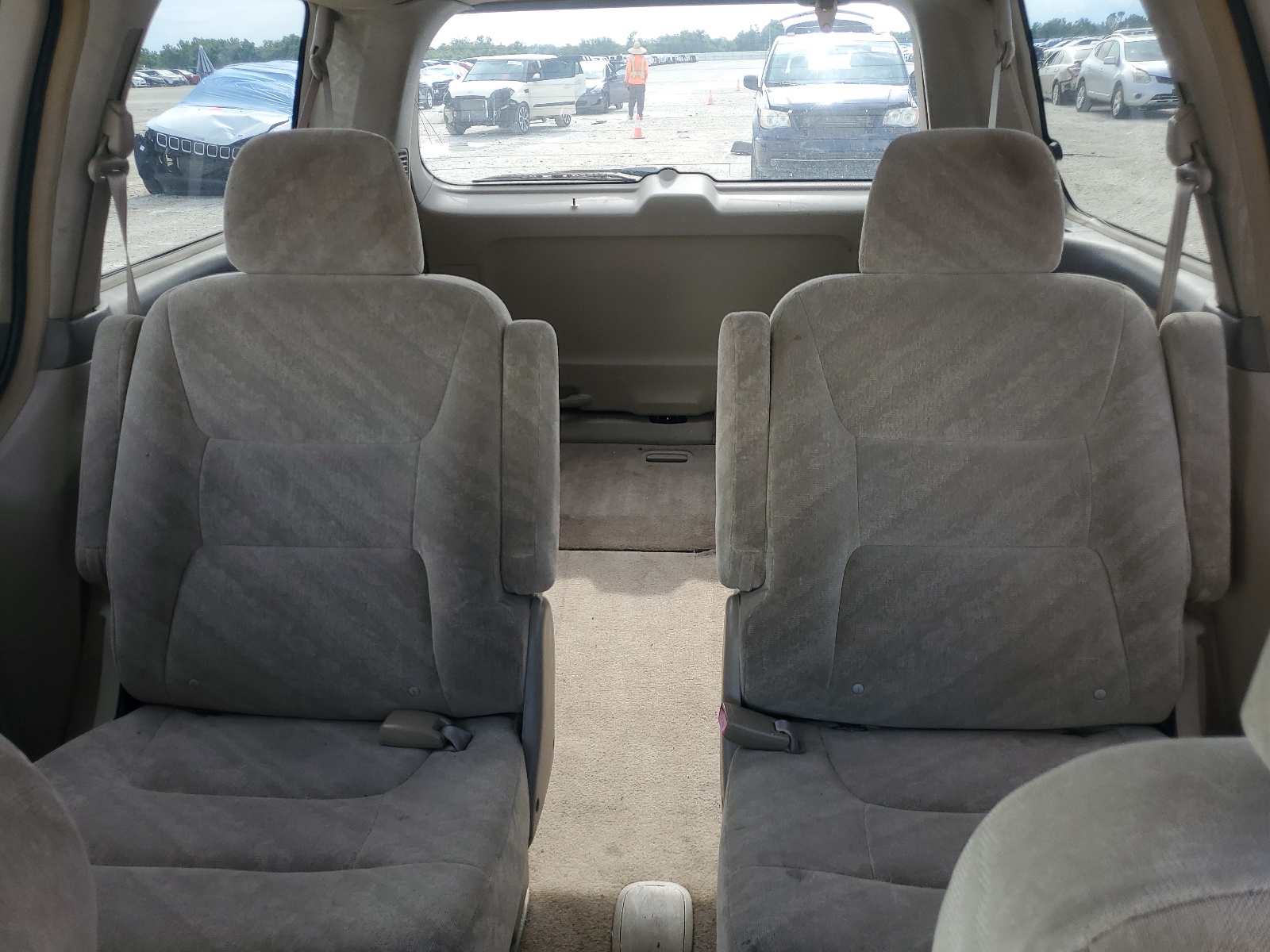 2HKRL18642H013644 2002 Honda Odyssey Ex