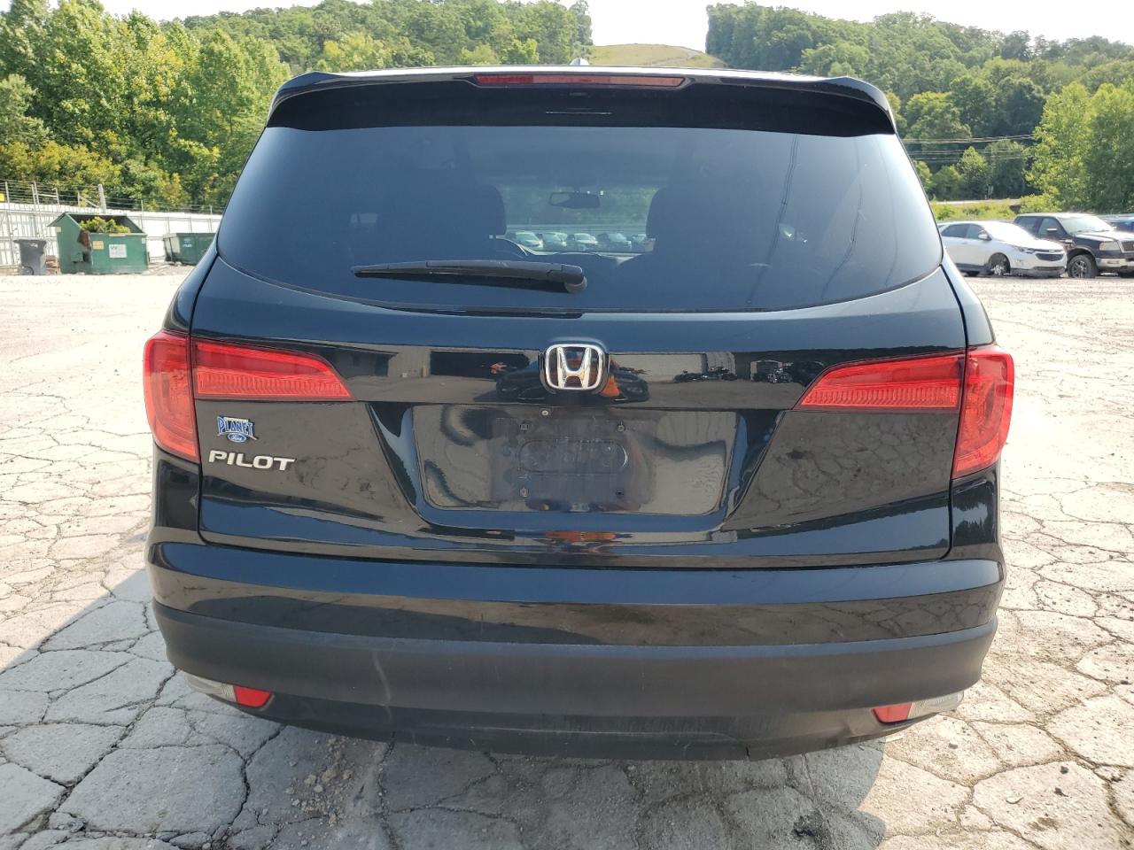 5FNYF5H53GB009463 2016 Honda Pilot Exl