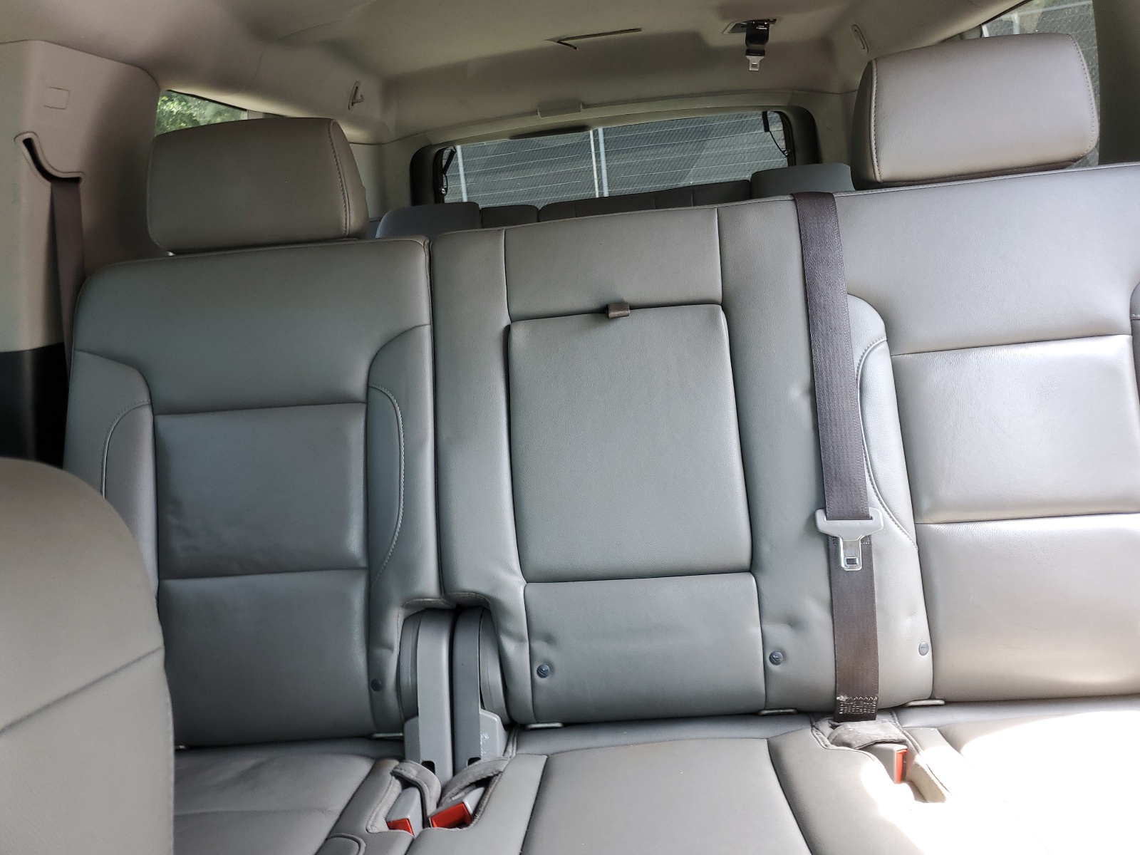 1GNSKHKC1HR266408 2017 Chevrolet Suburban K1500 Lt