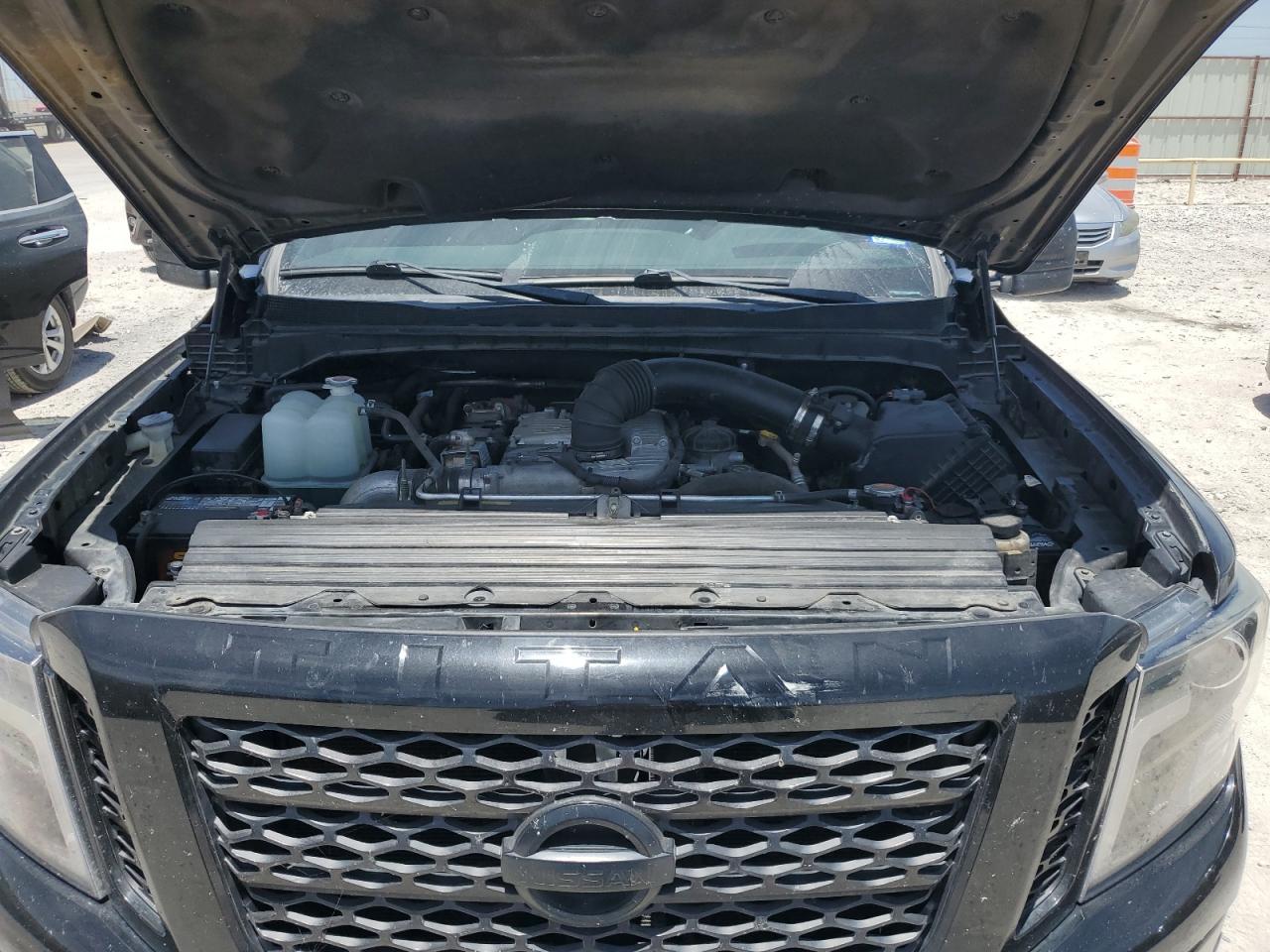 1N6BA1F41JN540027 2018 Nissan Titan Xd Sl