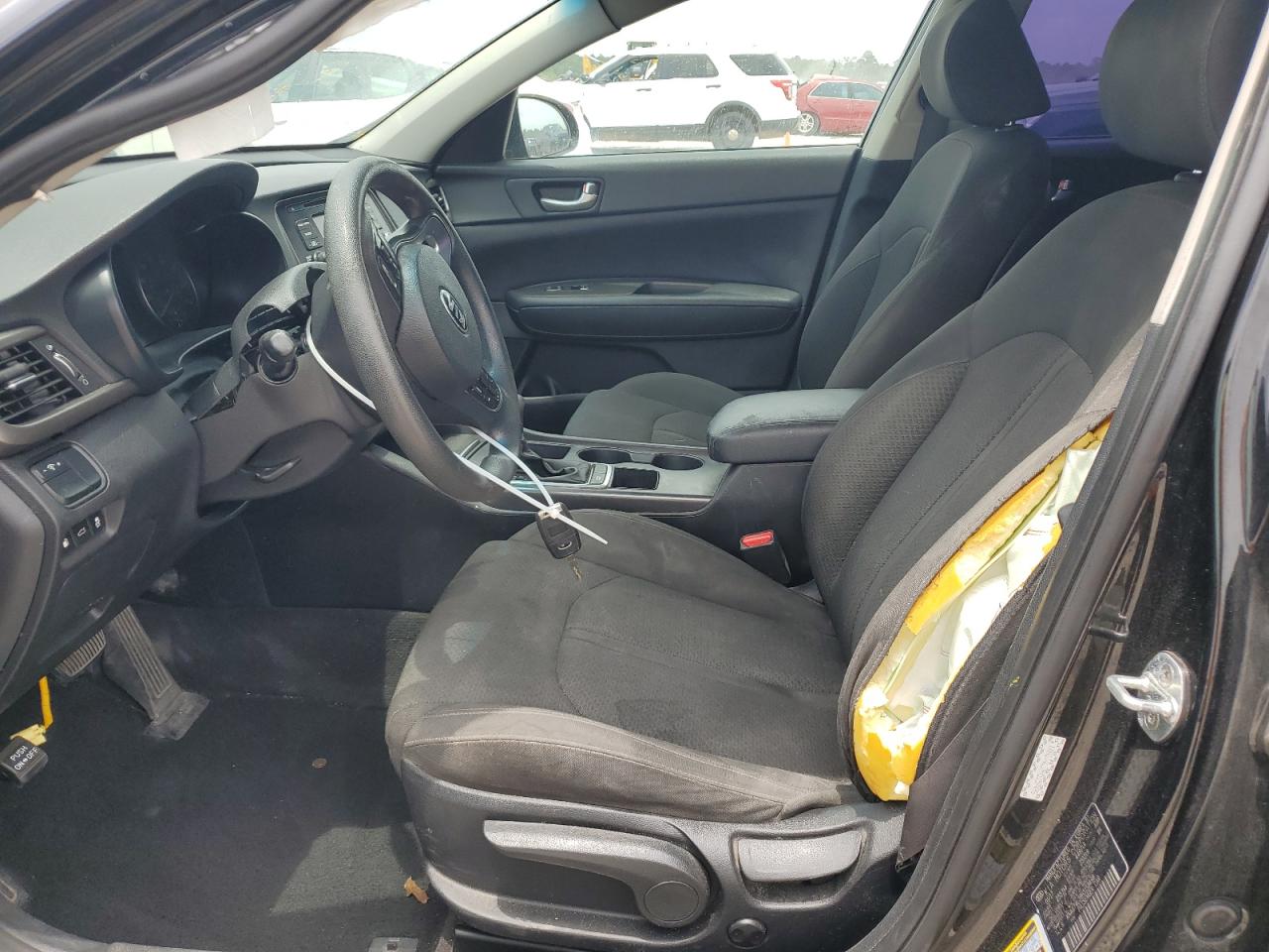 2017 Kia Optima Lx VIN: KNAGT4L39H5159498 Lot: 61815954