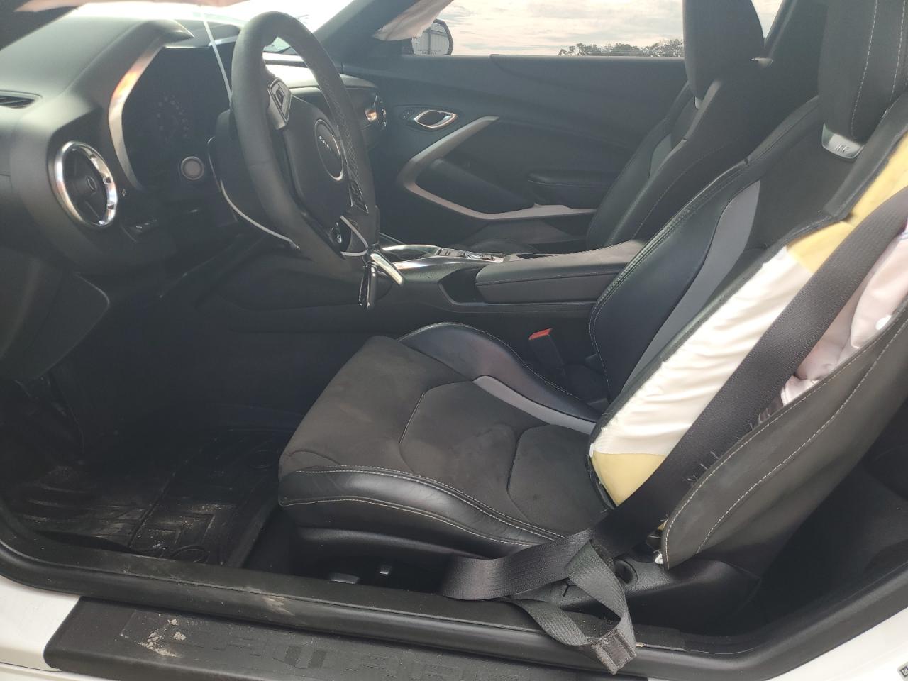 2018 Chevrolet Camaro Ss VIN: 1G1FE1R72J0168945 Lot: 63232954
