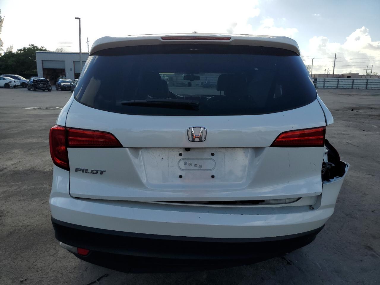 2018 Honda Pilot Exl VIN: 5FNYF5H50JB009881 Lot: 64361674