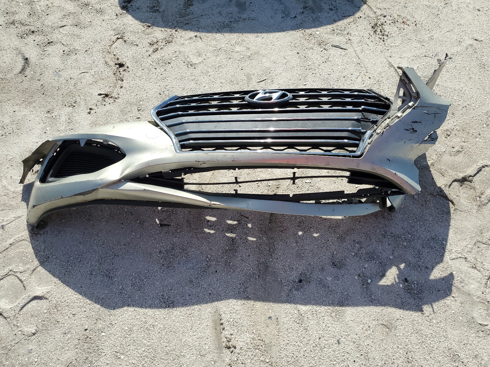 3KPC24A36KE056686 2019 Hyundai Accent Se