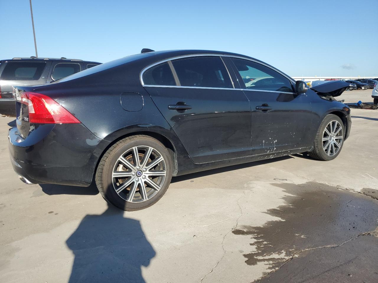 2018 Volvo S60 Premier VIN: LYV402HK9JB165214 Lot: 62208874