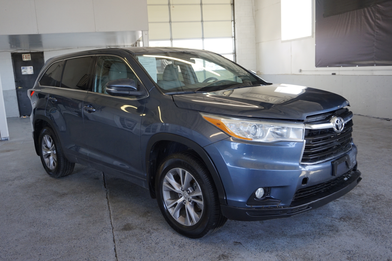 2014 Toyota Highlander Le vin: 5TDBKRFH2ES037348