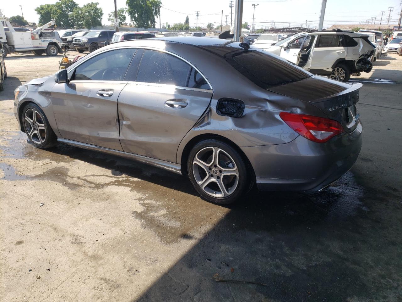 WDDSJ4EB8JN599523 2018 MERCEDES-BENZ CLA CLASS - Image 2