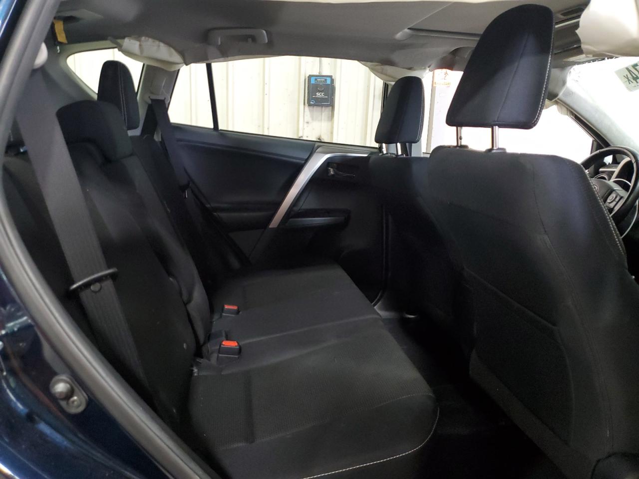 2017 Toyota Rav4 Xle VIN: JTMRFREV5HJ143577 Lot: 61413074