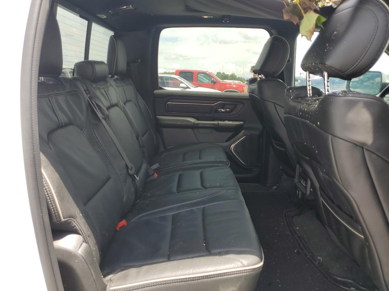 2024 Ram 1500 Limited VIN: 1C6SRFHT0RN121960 Lot: 64213944