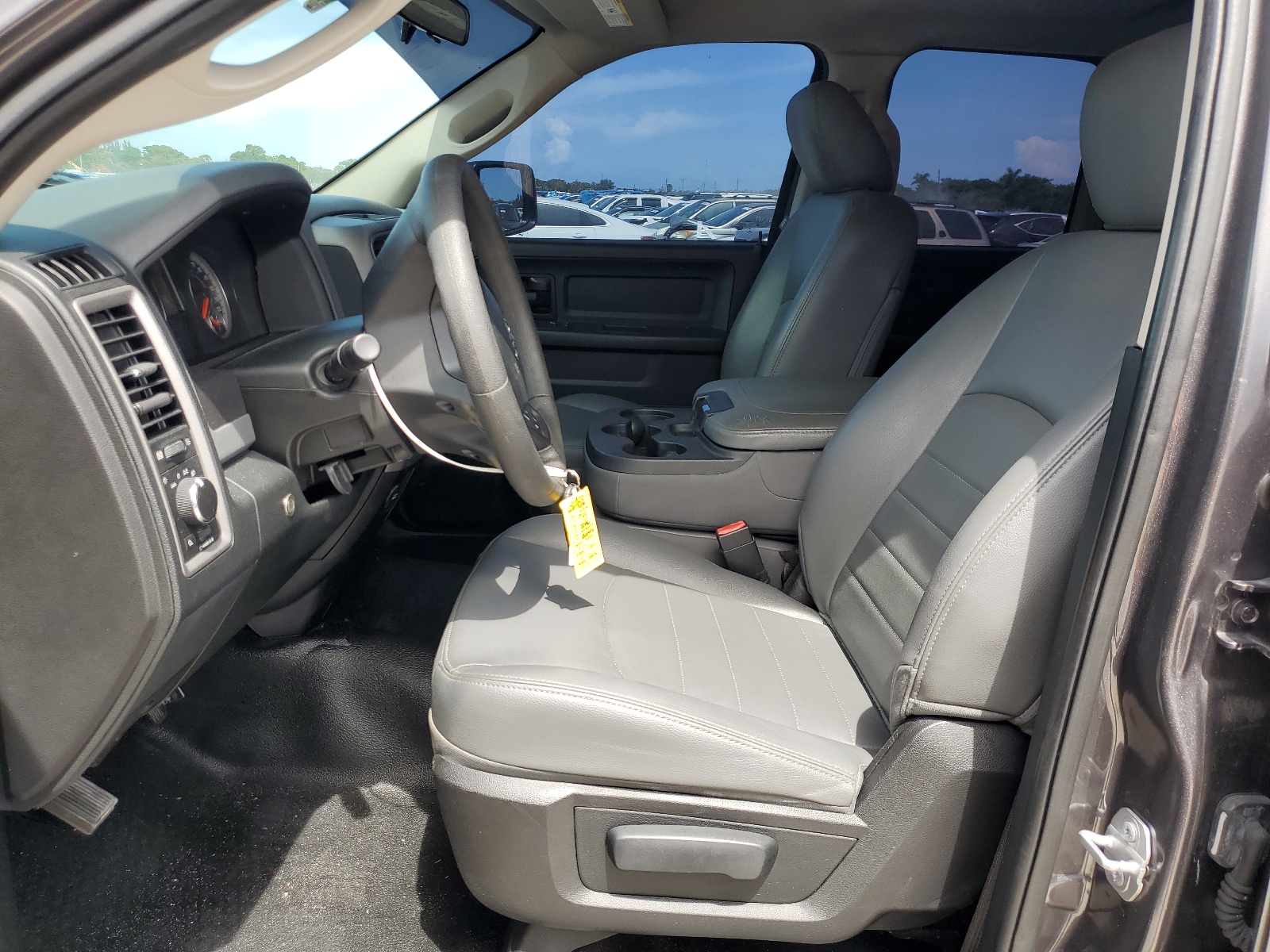 1C6RR6FTXGS293056 2016 Ram 1500 St