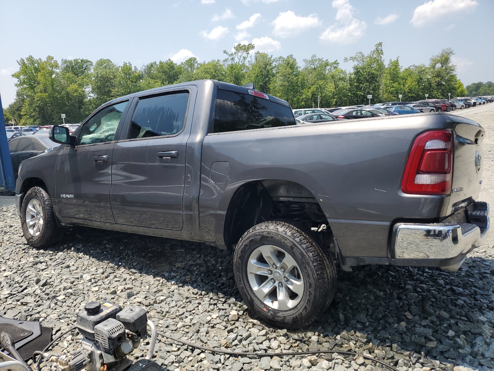 2024 Ram 1500 Laramie vin: 1C6SRFJT5RN206528