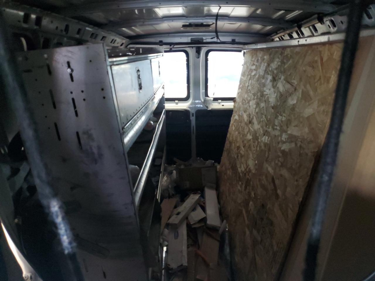 2018 Chevrolet Express G2500 VIN: 1GCWGAFP8J1287499 Lot: 63058584