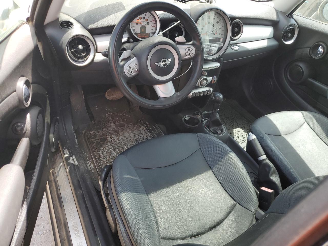 2008 Mini Cooper VIN: WMWMF33528TT61858 Lot: 65637264