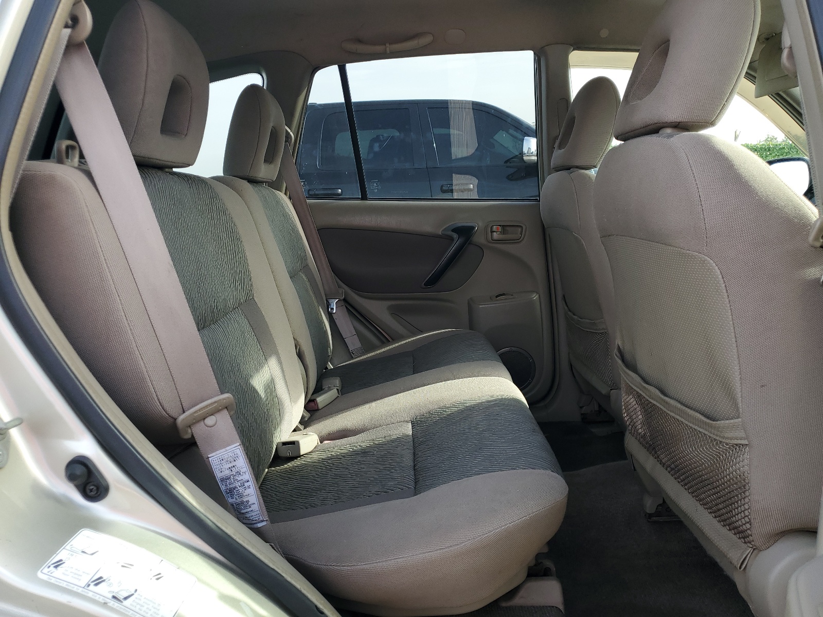 JTEGH20V230101572 2003 Toyota Rav4