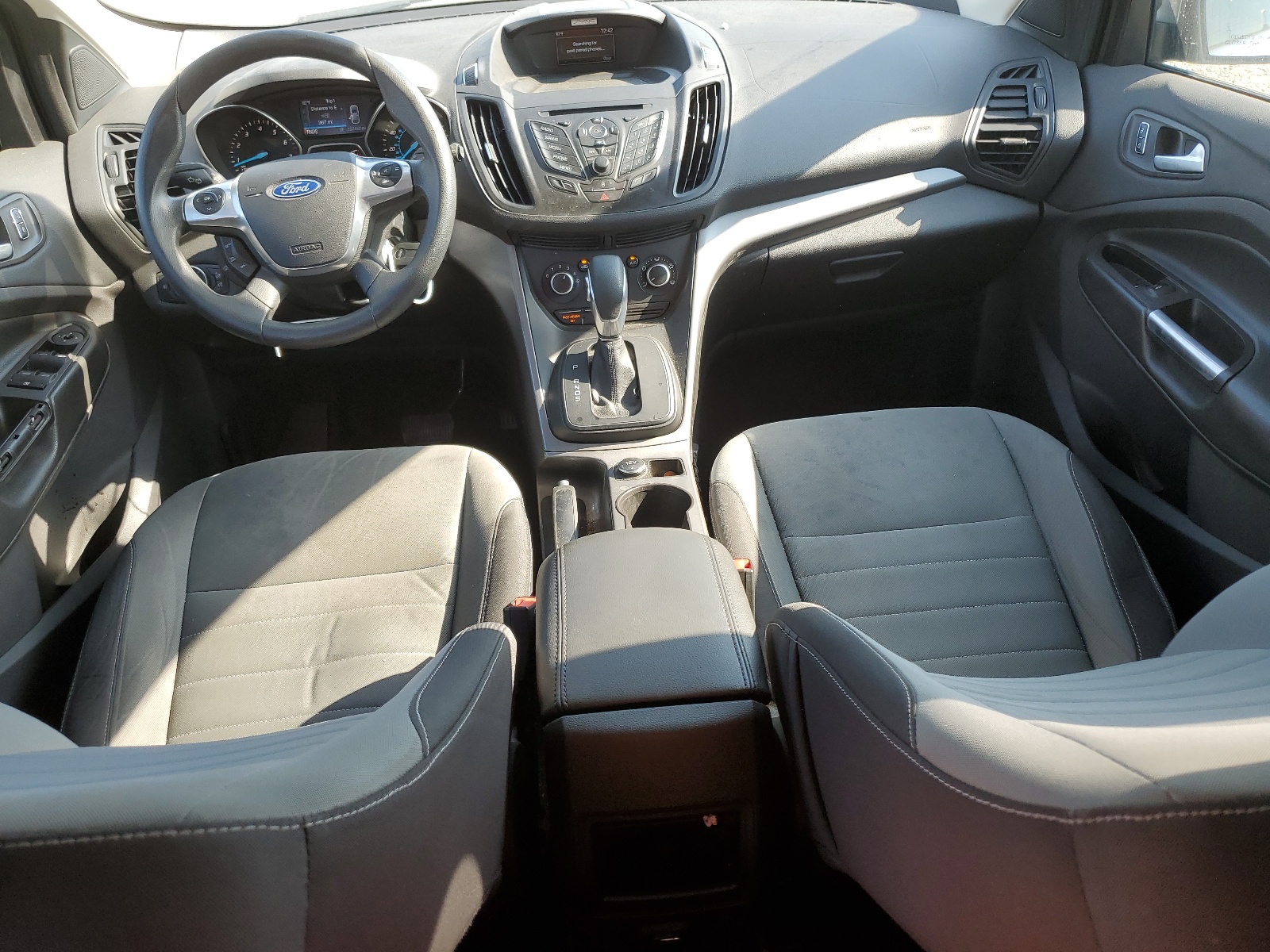 1FMCU0G75GUA45230 2016 Ford Escape Se