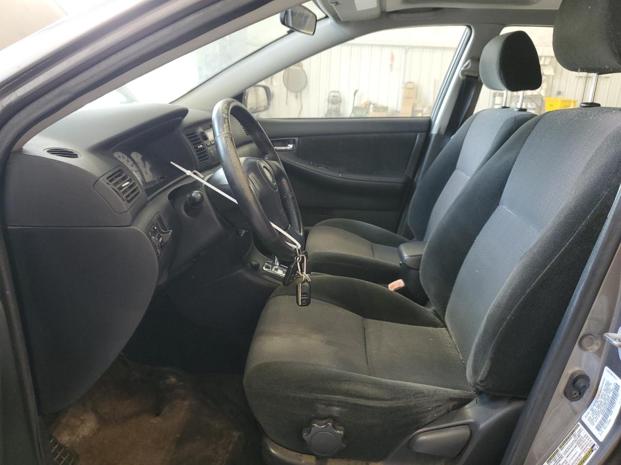 2004 Toyota Corolla Ce VIN: 1NXBR32E84Z282570 Lot: 64721804