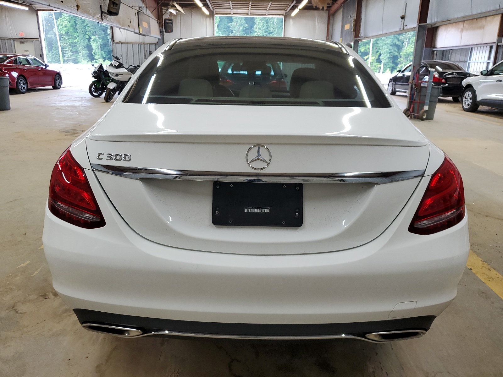 55SWF4JB4GU153684 2016 Mercedes-Benz C 300