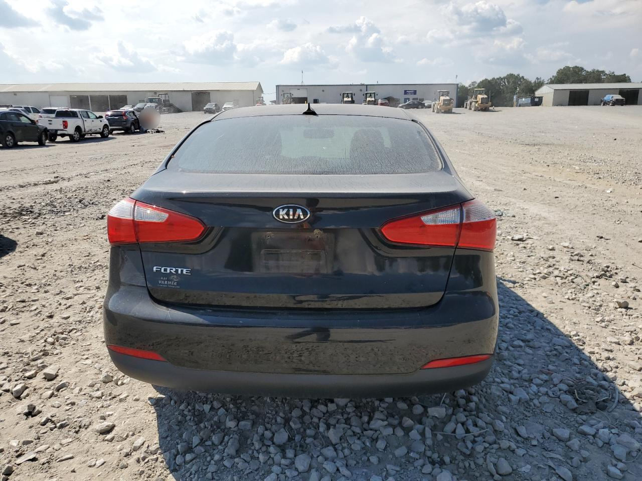 KNAFX4A63F5318025 2015 Kia Forte Lx