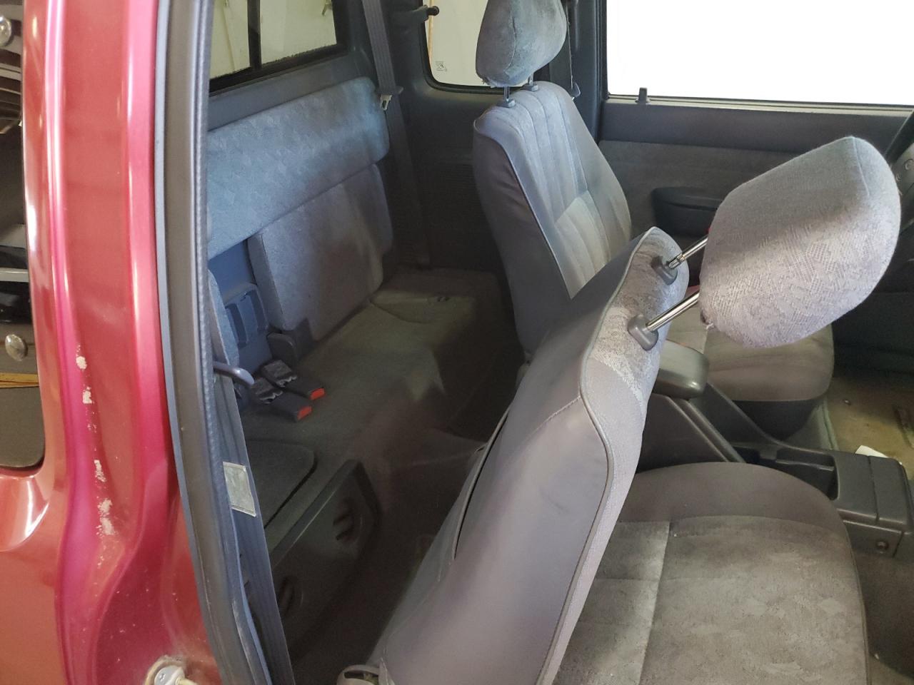 2000 Toyota Tacoma Xtracab VIN: 4TAVL52N1YZ579344 Lot: 62403744