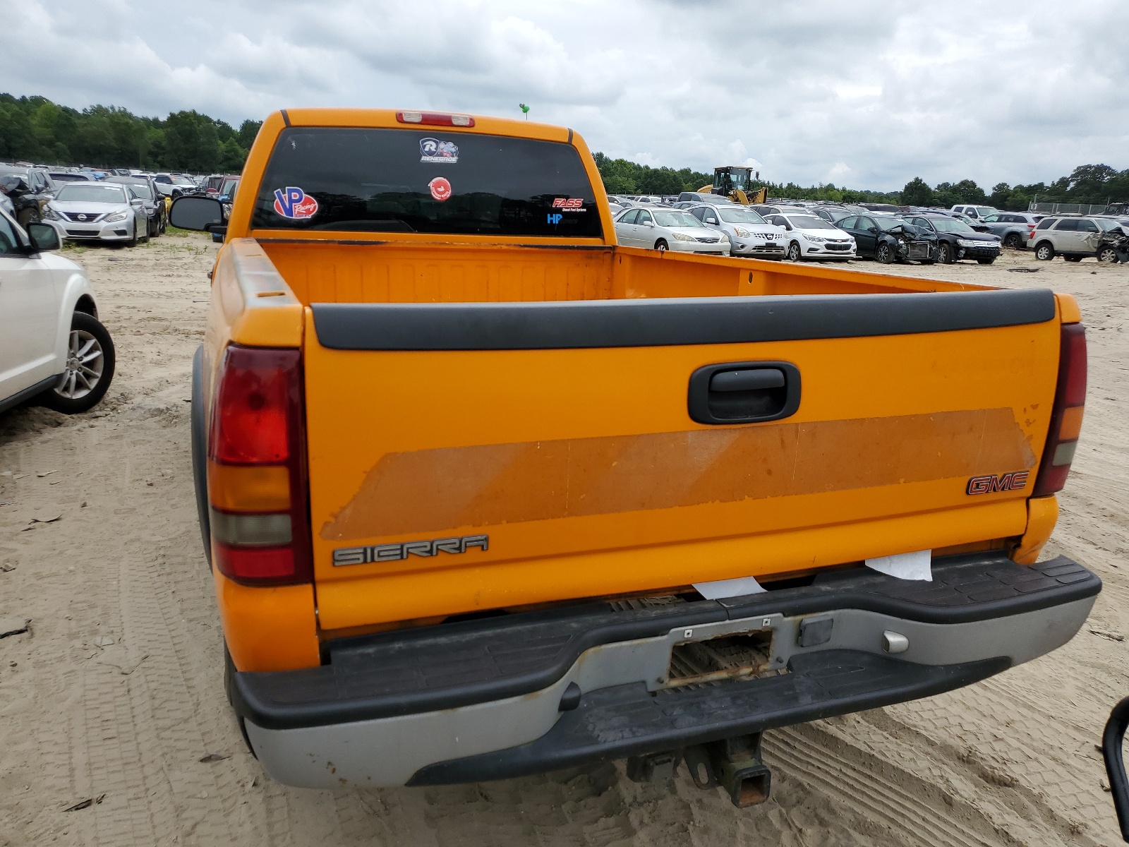 1GTHC24131E342880 2001 GMC Sierra C2500 Heavy Duty