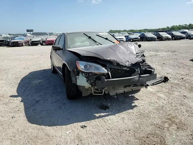 2013 Chrysler 200 Touring VIN: 1C3CCBBB8DN539848 Lot: 61623454