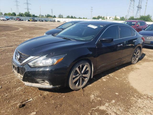 2016 Nissan Altima 2.5 for Sale in Elgin, IL - Water/Flood