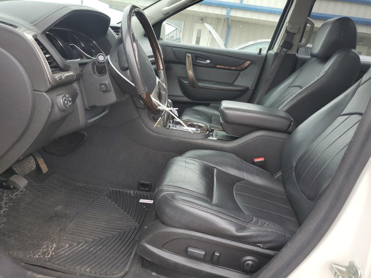 2015 GMC Acadia - Image 7