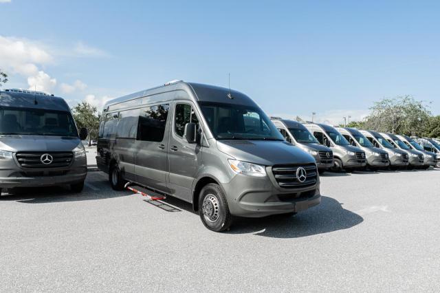  MERCEDES-BENZ SPRINTER 2022 Сірий