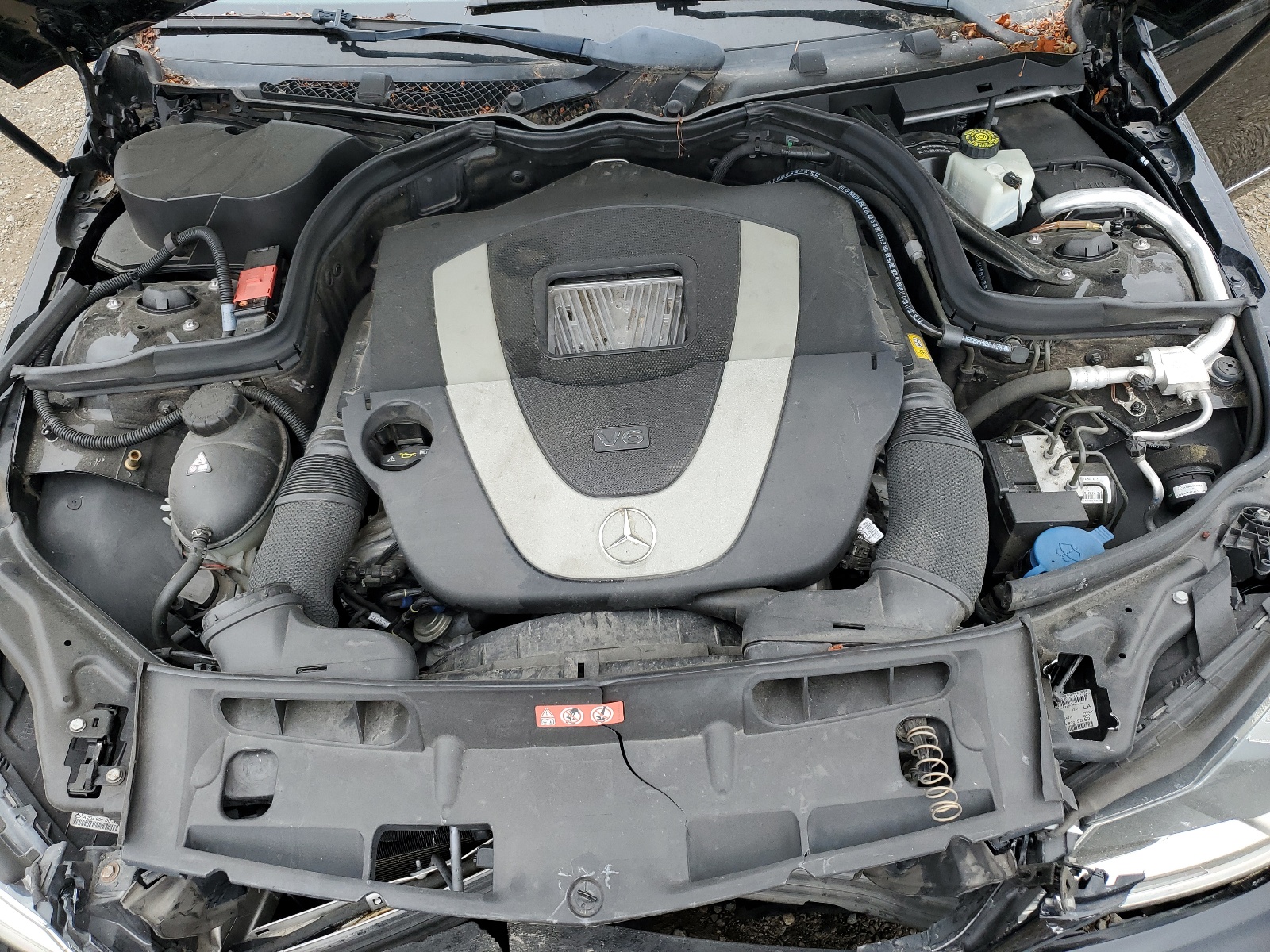 WDDGF8BB9CA642182 2012 Mercedes-Benz C 300 4Matic