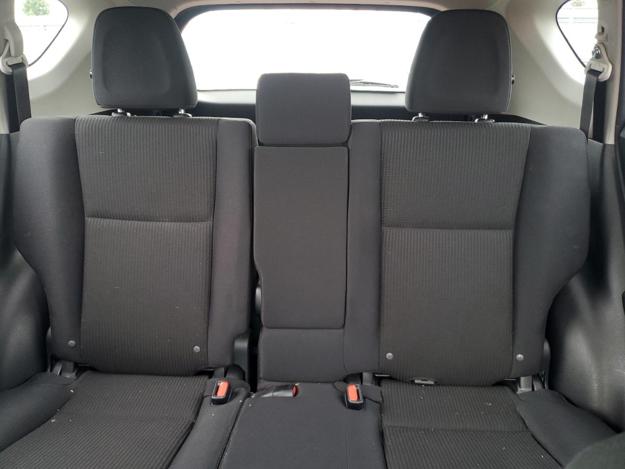 2017 Toyota Rav4 Le VIN: JTMZFREV4HJ144171 Lot: 63669464