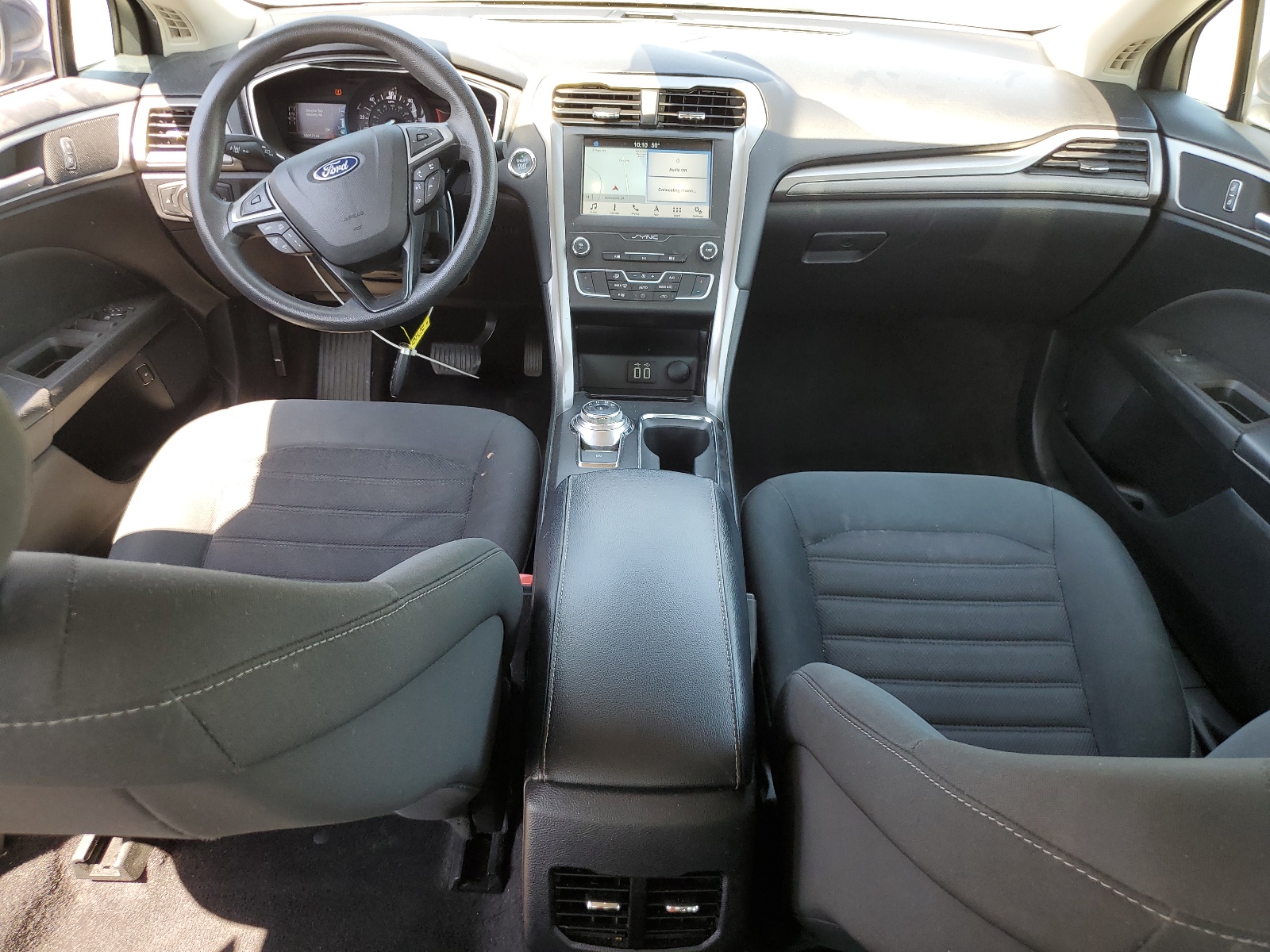 3FA6P0LU9KR140125 2019 Ford Fusion Se