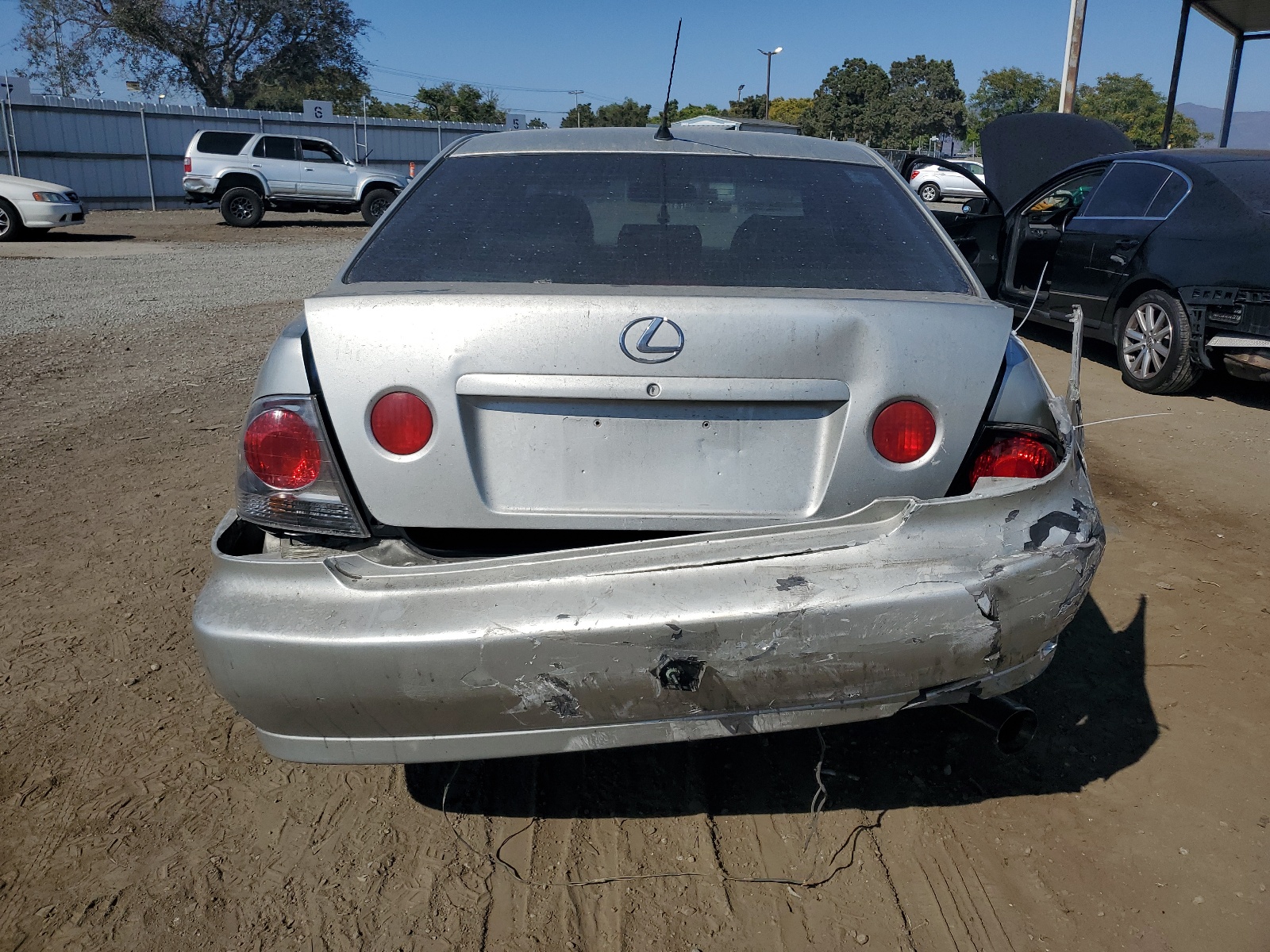 JTHBD192720050497 2002 Lexus Is 300